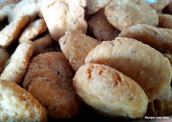 Mathri Recipe | Salted Crackers