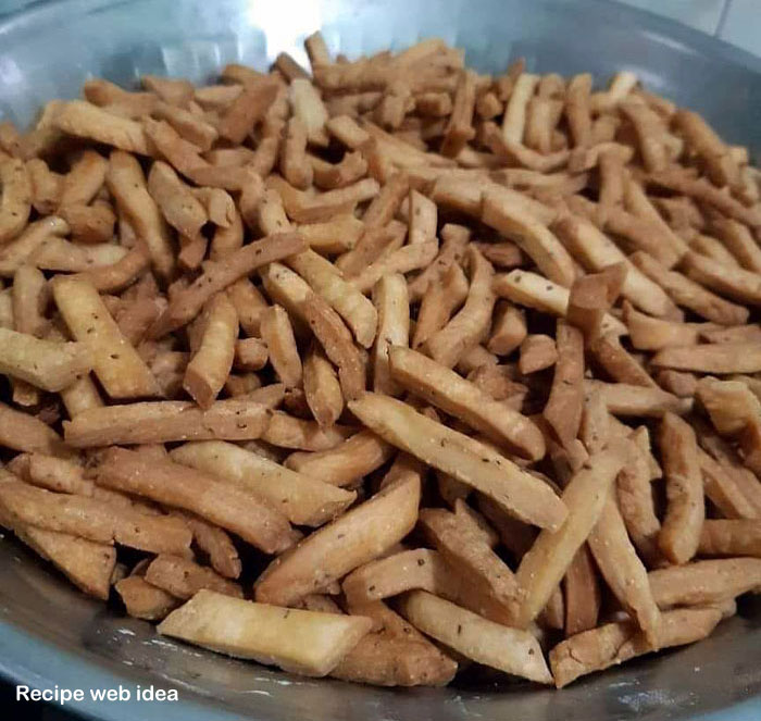 Namak pare recipe