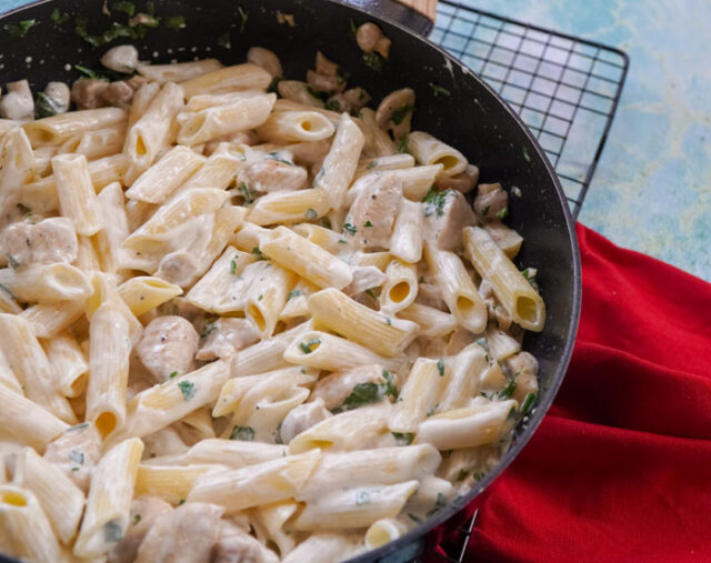 White Sauce Pasta | Béchamel Sauce Pasta | Penne pasta recipe