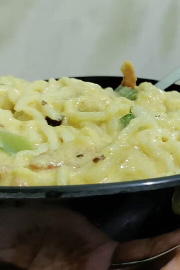 Maggi recipe In White Sauce 